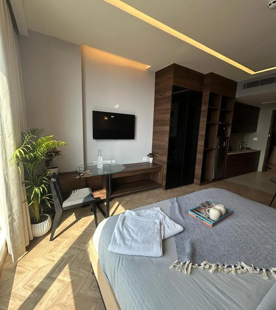 Urban Studio By Coming Home 구르가온 아파트